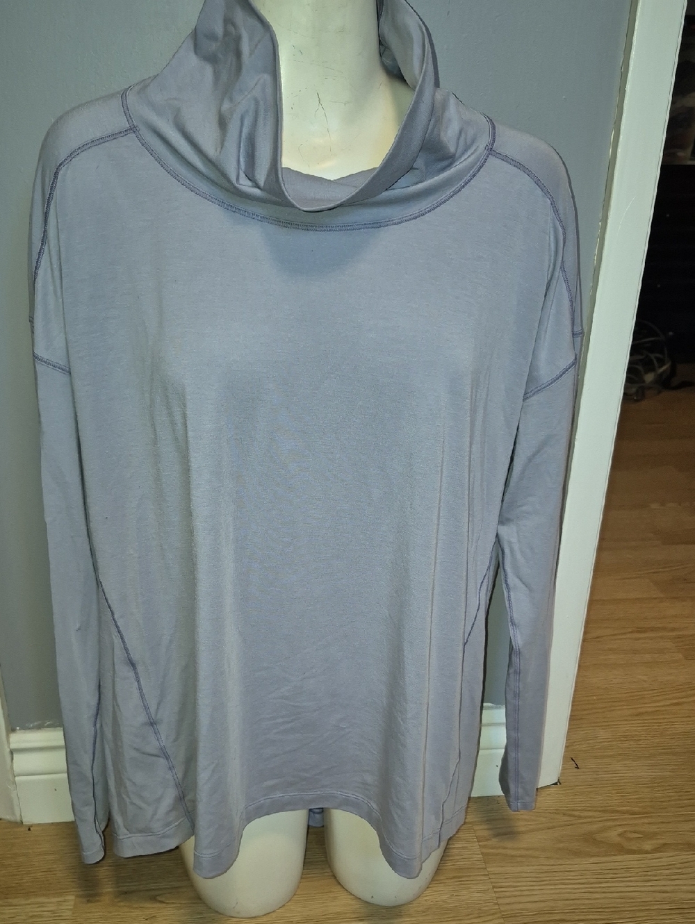 LULULEMON See You In Savasana Long Sleeve..size 10? See Measurement